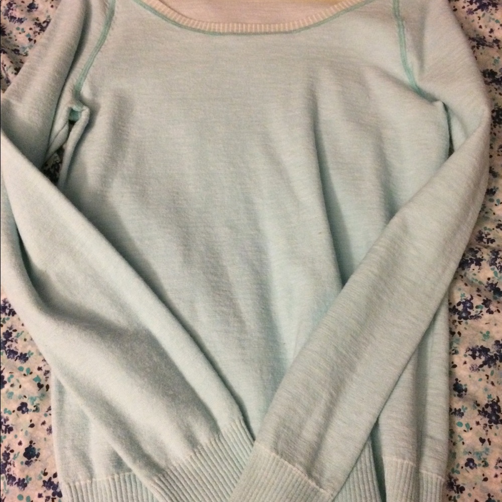 Mossimo wide necked sweater